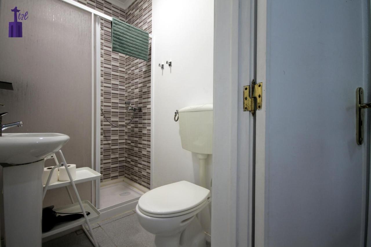 Lisbon South Apartment Luaran gambar