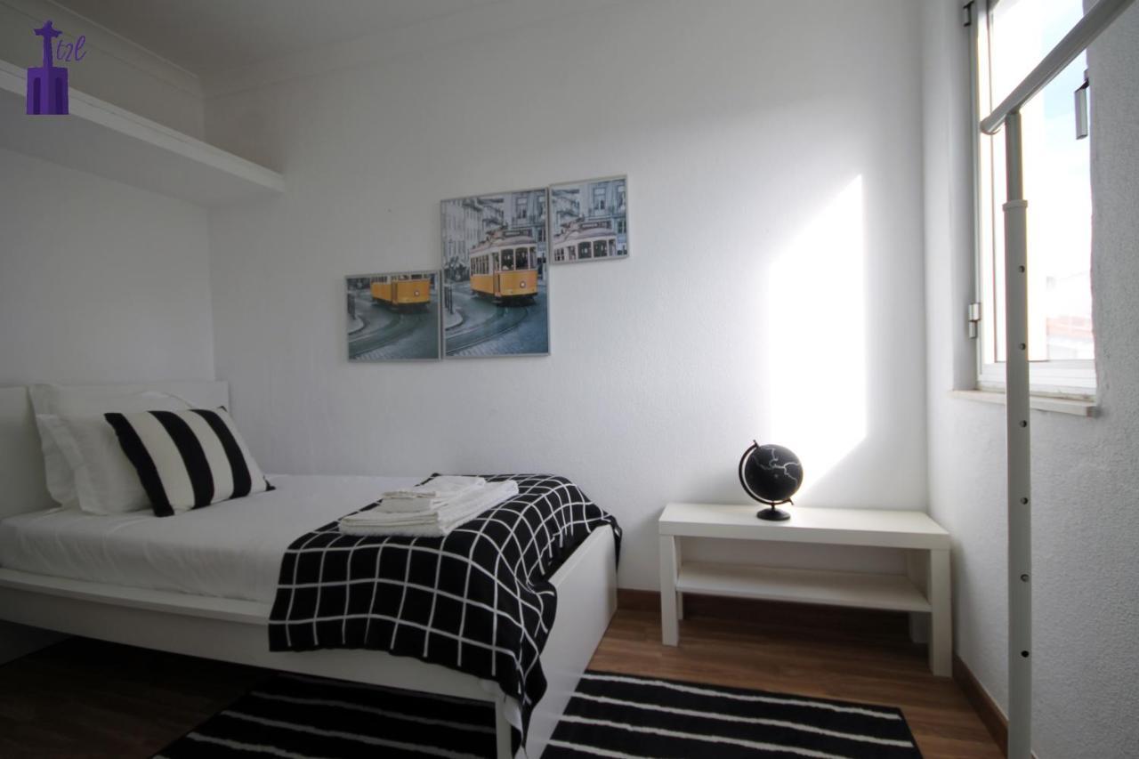 Lisbon South Apartment Luaran gambar